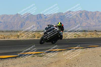 media/Dec-18-2022-SoCal Trackdays (Sun) [[8099a50955]]/Turn 4 Inside (10am)/